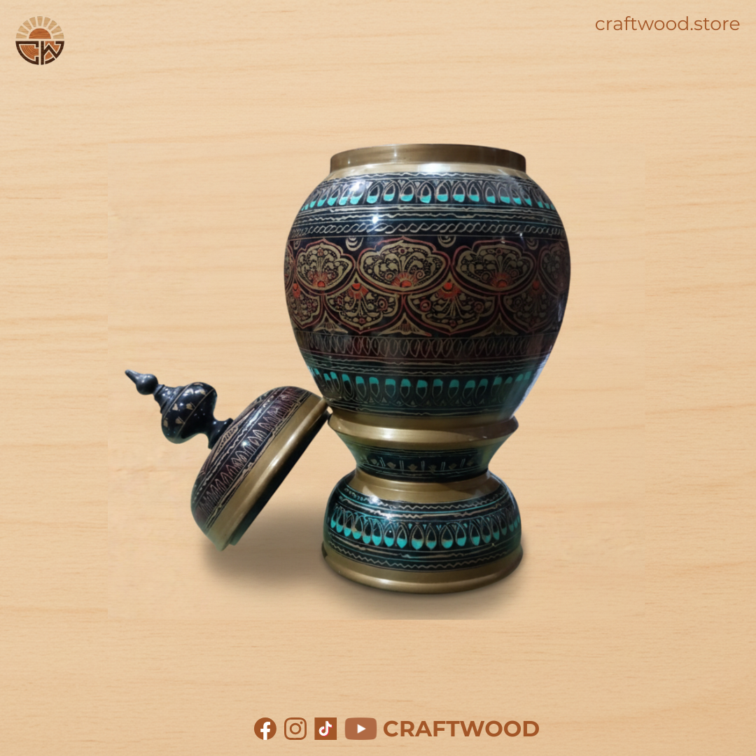 Hand-Painted Lacquer Art Decorative Candy Jar